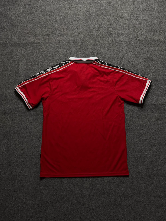 Manchester United 98/99 Home
