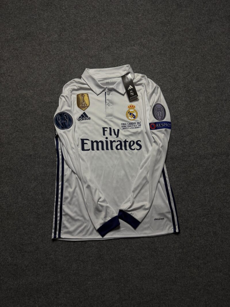 Real Madrid 16/17 Home Jersey